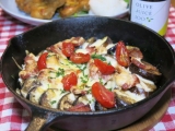 口コミ：今日の晩ご飯/スキレットで作る、「茄子とベーコンのチーズ焼き」と、「手羽元開きの炙り焼き」の画像（8枚目）