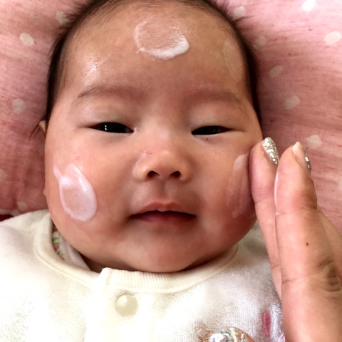 口コミ：生後2ヶ月　乳児湿疹に悩む( ;∀;)　赤ちゃんの肌を守る「アトピコ」の画像（6枚目）