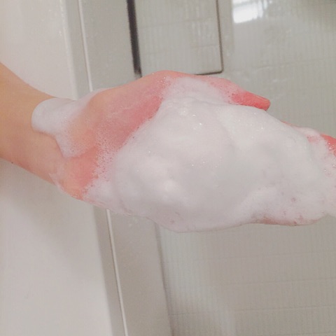 口コミ：米艶 密着濃厚泡 洗顔石鹸❷の画像（2枚目）