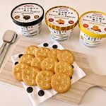 今日は #ピーナッツクリーム #黒ごまクリーム #はちみつスプレッドをシンプルにクラッカーに塗って食べました(*´ч`*)本日で１０日☆お腹は毎日快調(‘-^ )b#ソントン #おなかの調…のInstagram画像