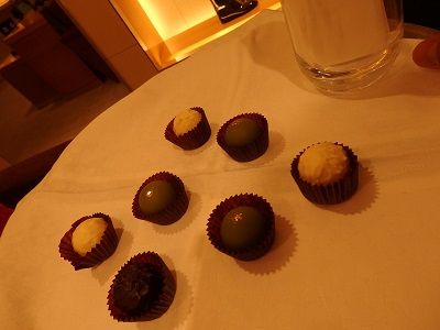 口コミ：神戸のデパートチョコはジャケット買いで　ヴィトンではどこのチョコ？　　の画像（7枚目）