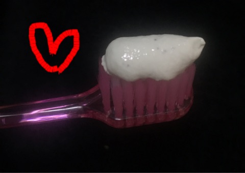 口コミ：バレンタインにもいいかも！チョコミント味の歯磨き粉使ってみた！！(^^)の画像（2枚目）