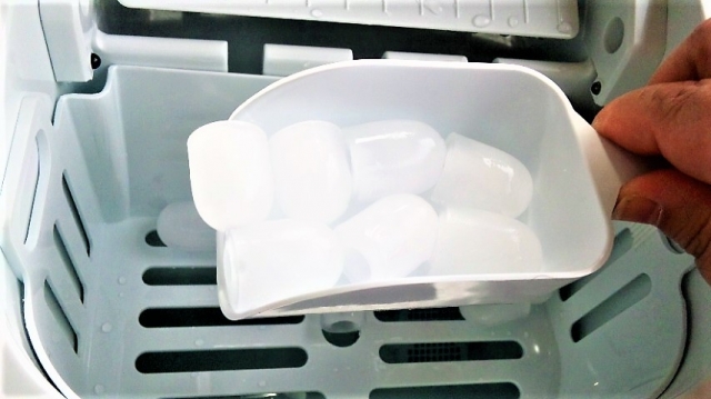 口コミ：家庭用　新型高速製氷機で氷ドンドン！！の画像（11枚目）