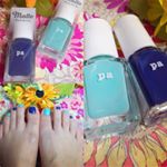 pa マットネイル💗💗今までネイルと言ったらラメが入ったりしてる物を使用してたのですが、マットのネイルは初めて😍👏とても綺麗に発色してて可愛い〜😌❤️❤️ブルー系が好きなんで、この組み合わせが…のInstagram画像