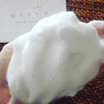 もっちり泡が気持ちよすぎ！「ピアベルピアＱソープ」で朝洗顔。敏感肌＆超乾燥肌の方でも安心して使える洗顔石鹸。もこもこの泡で包まれながらの洗顔タイムは至福の時です(*^_^*) #p…のInstagram画像