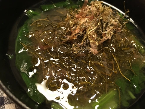 北海道の昆布が12種類入った「ねこぶまんま」は比類なきネバネバたっぷりの美味しさの画像（1枚目）