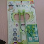 箸の持ち方が悪く、悩んでいました。そんなときに、自然に身につく魔法のおはしに出会いました。分解して洗える清潔さ。丈夫さ。魅力は練習用のお豆付き。はじめたばかりなので、ハードカプラか…のInstagram画像
