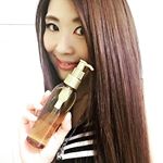 ハホニコのトリートメントヘアオイルで、こんなロングでもうるうるツヤ髪‼️ #ジュウロクユシャイニー #ハホニコ #ヘアオイル #トリートメント #さらさら #ハホニコトリートメント #洗い流さない…のInstagram画像