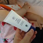 保湿と除菌ができちゃうハンドミルク🎵保育園に行くようになってから、風邪や病気をたくさんもらってくるので、除菌アイテムは必須！手荒れにも良いから助かります！#消毒ハンドミルク…のInstagram画像