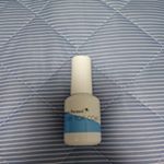 今回はイットネイルパラソルクイックドライトップコート使用。マニキュアは夏なので、明るめで。このトップコートの魅力は、30秒で乾くこと。乾くのがとても速い。見た目ツヤツヤで、触り心地はす…のInstagram画像