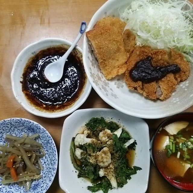 口コミ投稿：夕食。味噌カツです。味噌カツの味噌は八丁味噌、そして風味を付けるため幸田商店の…