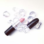 ここ最近のお気に入り💄💓macのクリームカップ⭐️結構前に買ってずっと荒れが酷くってお蔵入りになっていたmacさん…🤣外資系は色が凄く可愛いけど、荒れる率高いよなぁ💦(｀_´)…のInstagram画像