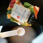 #野菜嫌い#偏食少しでもどーにかしたい！！ #ひとてまい をごはん炊くときにサラッと入れてます😀ごはんの鯵も変わらないし、これならほんっと手軽に栄養補給❕スプーン１杯に、…のInstagram画像