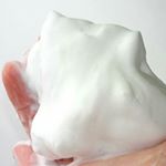 warew[和流]は国産の和漢エキスパワーとオーガニックの梅を生かしたエイジングスキンケアブランド。30代後半～40代に起こりやすい「くすみ肌」や「隠れ敏感肌のくすみ」に着眼。不安定になって肌色が…のInstagram画像