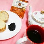 1日に3杯以上はコーヒー飲んでいる、かなりBLACKコーヒーユーザーです❤.自宅には、バリスタやサイフォンセットがあるほど！笑。.けど職場では、手軽に飲めないと仕事にも支障が出るので😱…のInstagram画像