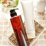 If you have dry and damaged hair, try Hahonico 18 Colla Silk Shampoo and Treatment✨ The combo makes …のInstagram画像