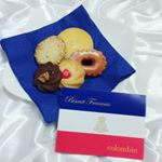#コロンバン #colombin #ビスキュイトリコロール 35枚入 3,000円(税抜)フランス国旗を模したコロンバンの象徴的なパッケージ「トリコロール缶」が可愛いクッキーの詰め合わせ。…のInstagram画像