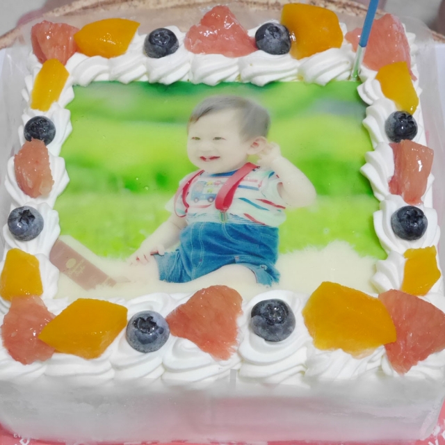口コミ：1歳のお誕生日は写真ケーキでお祝い♡の画像（4枚目）
