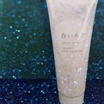 今日はおすすめのクレンジングを＼＼\(۶•̀ᴗ•́)۶//／／少し前にスリーピングマスクを紹介したWHITE ICHIGOの「オーガニック テック クレンジング」🍓😹🎊.まず、一番に中に入…のInstagram画像