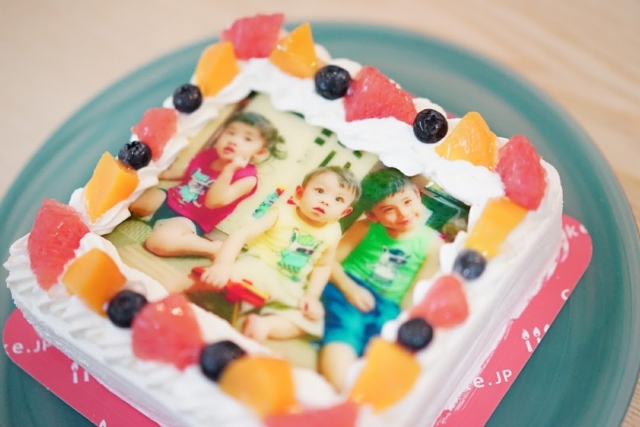 口コミ：子供が喜ぶ激カワケーキ☆世界で一個だけのケーキをあげてみたの画像（3枚目）