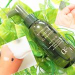 「アルファピニ28　ボタニカル リキッドクレンジング」使っていますよ＾＾＊ 植物の恵みを凝縮したエッセンスクレンジング！ 赤ちゃんの日焼け止め落としとしても使えるそうなんです！ 洗浄力と肌への…のInstagram画像