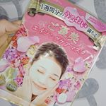 「エイジングケア」と、いう言葉についつい反応してしまう…😂 このパック、しっとりして良かったよ💕私は必ずパックしながら髪を乾かすようにしてるんだ👍😉 #pdc #ご褒美 #リフターナ #mon…のInstagram画像