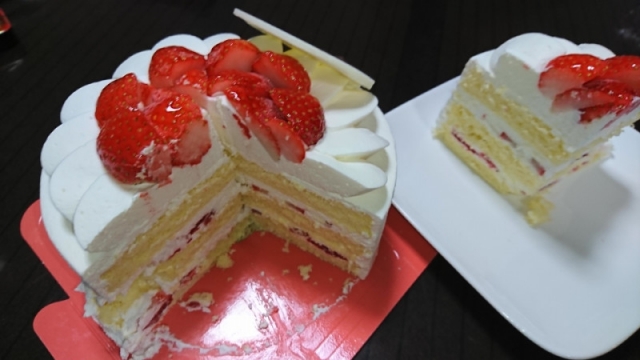 口コミ：
  (感想)Cake.jp　いちごデコレーションケーキ
の画像（6枚目）