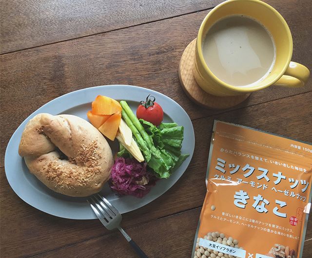 口コミ投稿：ここ飯♡#きな粉ベーグル で おはようございます ⚮̈・この きなこめっちゃ 美味しいの…