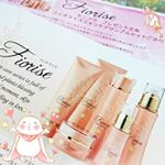 株式会社コスメッツ様より #フィオライズスキンケアサンプルセット を頂きました！現品のパッケージ可愛い💕パウチで全て3回分ありました。化粧水だけ〜とかクリームだけ〜とかは今まであったけど、…のInstagram画像