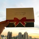 この可愛い💌のような🎁なんと🙄✨ヒトの幹細胞から分泌される\ 幹細胞培養液化粧品 /👈🏻何だかすごい時代になったものです🙄💕.人は、35歳くらいを目処にどんどん老化への抵抗力が…のInstagram画像