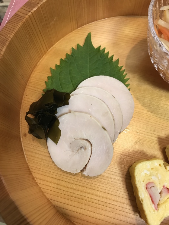 口コミ：あご入り本物素材だしで 鶏ハムの昆布締めの画像（9枚目）