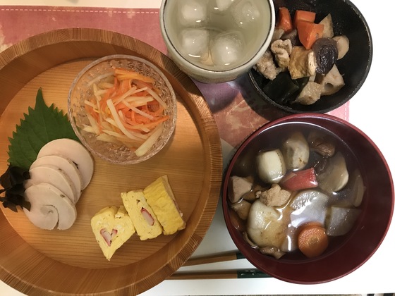 口コミ：晩御飯備忘録 11月なのにお雑煮の画像（3枚目）