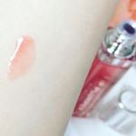 grngrn3HIMITU シークレット リッププランパーこのリッププランパーは見た目からして胸キュンこちらは牡丹、桜、桃、向日葵、ユリの5色あるうちの桃コーラルピンクで肌なじみが良さ…のInstagram画像
