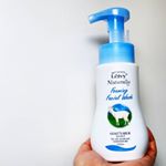 #Leivy の#foamingfacialwash を#プレゼント してもらいました ♥ ✓ゴートミルク✓﻿アボカドオイル✓﻿ザクロエキスが入っていて#保湿 はもちろん#皮膚の保護と…のInstagram画像