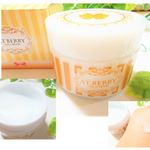 ワキや二の腕の黒ずみブツブツのケアに「薬用アットベリー」使っていますよ＾＾＊全身に使えて無添加、低刺激だから使いやすいし、保湿成分など美容成分もたっぷり97.8%配合しているので普段のスキンケアや…のInstagram画像