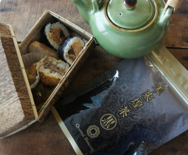 口コミ：
  お気に入りの最強～～のスッキリ茶！ウーロン茶風味の『美爽煌茶・黒』
の画像（1枚目）