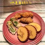 #おせち料理 🍱に欠かせない伊達巻きのミニサイズをお試しさせて頂きました。使い切りのサイズなので便利👍甘くてふわふわで凄く食べやすかったです！！けど…個人的に食事としての甘い卵焼きがあ…のInstagram画像