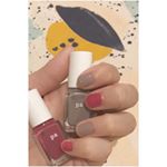 DearLauraさんからpaネイルをいただきました💅乾きやすいから子供が寝た後ささっと塗れる！しかも自分では買わない色味だから嬉しかった♡いろんな色集めたいな♡#dearlaura#paネイル …のInstagram画像