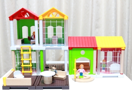 口コミ：BRIO ヴィレッジ ホームセット＆ヴィレッジ 追加パックの画像（8枚目）