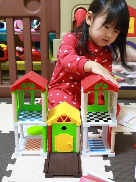 口コミ：BRIO ヴィレッジ ホームセット＆ヴィレッジ 追加パックの画像（10枚目）