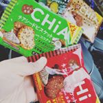 しぜん食感CHiA お昼過ぎまでの仕事が終わって食事を取る時間がないときしぜん食感CHiA でコーヒータイム！チアシードの栄養がたっぷり入った栄養満点、食物繊維たっぷりビス…のInstagram画像