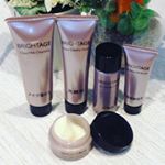 全方位エイジングケア「BRIGHTAGE」 年齢肌の悩みに真摯に向き合い、加齢とともに起こりがちな年齢肌炎症に注目。また、トラネキサム酸が炎症メカニズムに作用することを発見し、成分として採用。…のInstagram画像