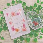 飲む香水！袋を開けた瞬間からふわぁーといい匂いがしました！！〔トロピカルローズの香り〕エチケットとして毎日出かける前に飲むようにしてます！！*****#しまのや #ふわ…のInstagram画像