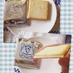 #ぐーぴたっが食べたい #monipla #ナリスアップコスメティックスファンサイト参加中#東京ミルクチーズ工場 美味しいチーズサンドクッキーで小腹を満たす。のInstagram画像