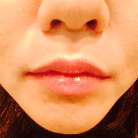 口コミ：綺麗な唇の秘訣は？唇の美容液『エタリテ リップエッセンス』がすごい！の画像（4枚目）