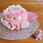 HAPPYバレンタイン🍫🍰⭐️💗cakejpのアイシングクッキーケーキ😍💗🎂可愛くて美味しかった💓・・・ #ケーキ #cake #スイーツ #アイシングクッキー #pink  …のInstagram画像
