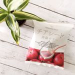 チアシード蒟蒻ゼリーお試しさせていただきました\( ¨̮ )/♡ ﾟこの蒟蒻ゼリーは、近くのドラッグストアにあってよく買うんだけど、めっちゃ美味しい蒟蒻ゼリー！！ ﾟ美の定番となりつつ…のInstagram画像