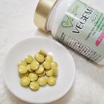 【妊活サプリ】VEGEMAMA（ベジママ）をモニターさせていただきました。葉酸・ルイボス・ビタミンC・ビタミンEに、新プレママ成分のピニトールがプラスされた妊活サプリです。妊娠前・妊娠中・授乳中と続け…のInstagram画像