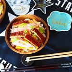 #一正蒲鉾 さまよりモニター#プレゼント していただいた#うな次郎 と#ピュアふぶき 。大人は押し寿司風、子どもたちは#ミニ丼#ちらし寿司 にしました♪・使用アイテム詳細です。#木の器…のInstagram画像