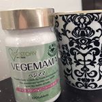 .今年から妊活しようと思い葉酸を飲むことに🍀沢山ありすぎて正直どれがいいか分からない💦ベジママは葉酸だけではくてルイボス.ビタミンC.ビタミンEも♡栄養素の高いアイスプラン…のInstagram画像